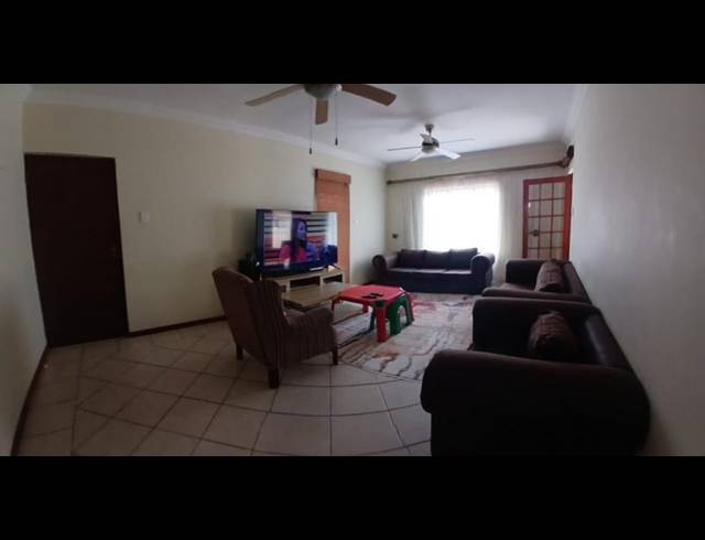 3 BEDROOM HOUSE FOR SALE IN HEATHERVIEW